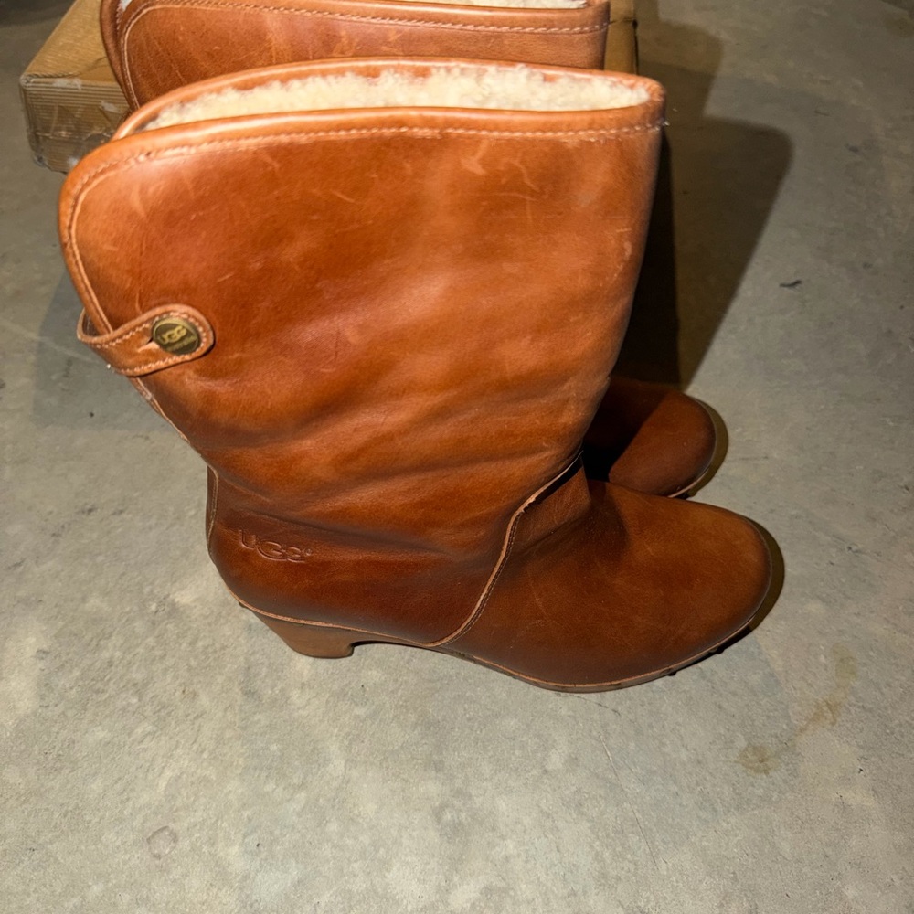 UGG Women's Brown Leather Winter Boots